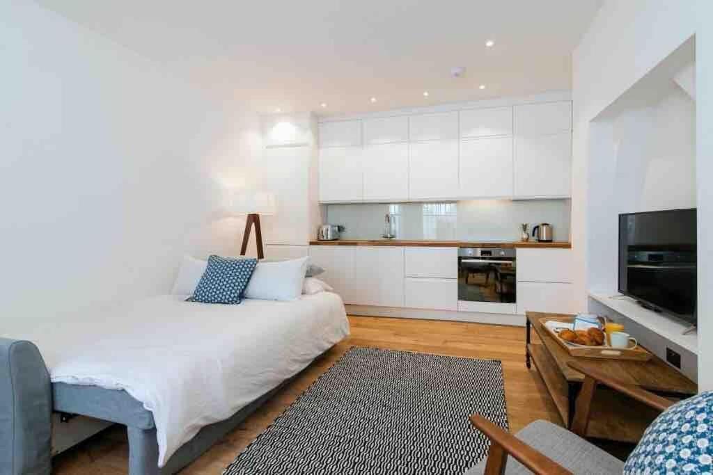 Charming Stylish One-Bedroom Apartment Londres Exterior foto
